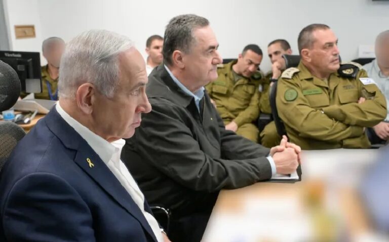 هل تفكك الأزمة بين كاتس وزامير جيش الإحتلال؟