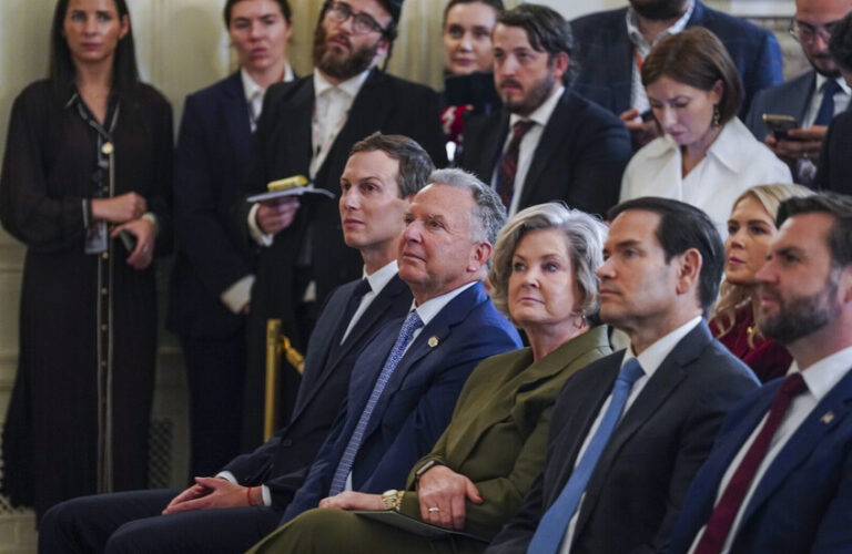 وفد أميركي يتوجه إلى موسكو