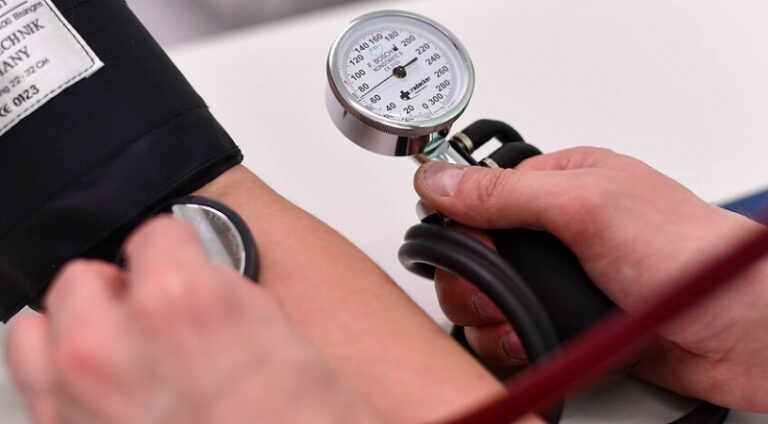 لماذا يرتفع ضغط الدم الشرياني؟