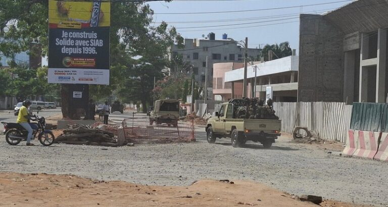 نيجيريا توجه ضربة إلى مدبري الانقلاب في بنين