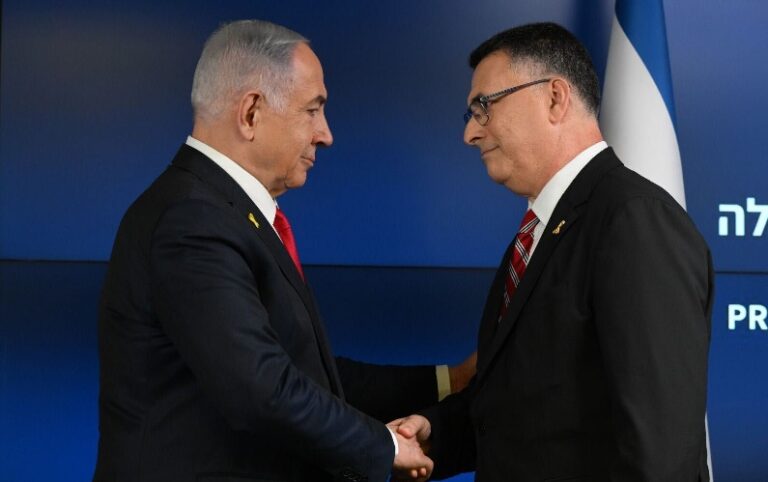 الإعتراف بأرض الصومال مقابل استيعاب سكان غزة؟