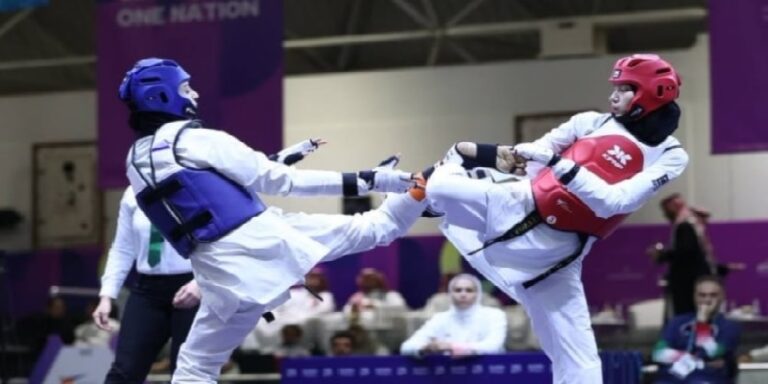 غودارزي ترفض خوض النزال.. انسحاب لاعبة إيرانية من بطولة التايكواندو لرفضها مواجهة لاعبة من الكيان الصهيوني ( صورة )