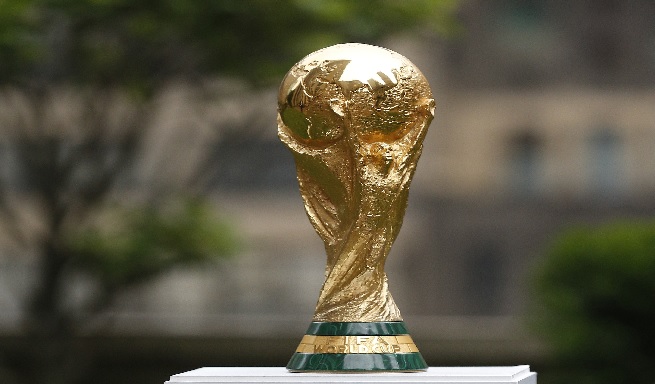 بعد إجراء قرعة المونديال.. إحصائية خاصة تكشف: مباريات تتكرر ولقاءات ثأرية تنتظرنا