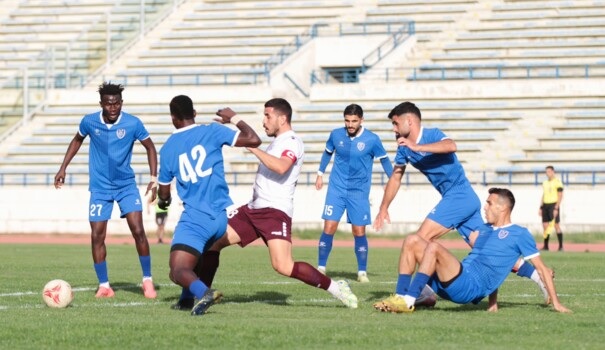 الدوري اللبناني لكرة القدم: النجمة يتعثر بالتعادل مع المبرة