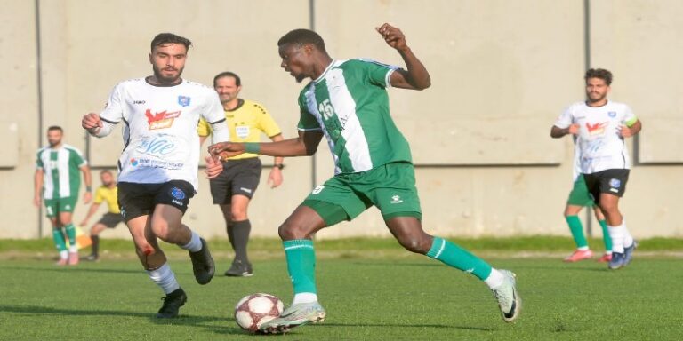 الدوري اللبناني لكرة القدم: شباب الساحل يفرمل الأنصار
