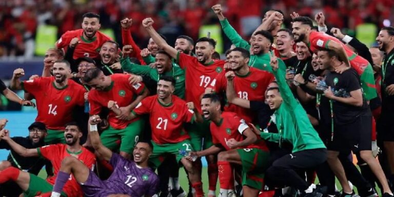 المغرب يهزم الإمارات بثلاثية ويعبر لنهائي كأس العرب