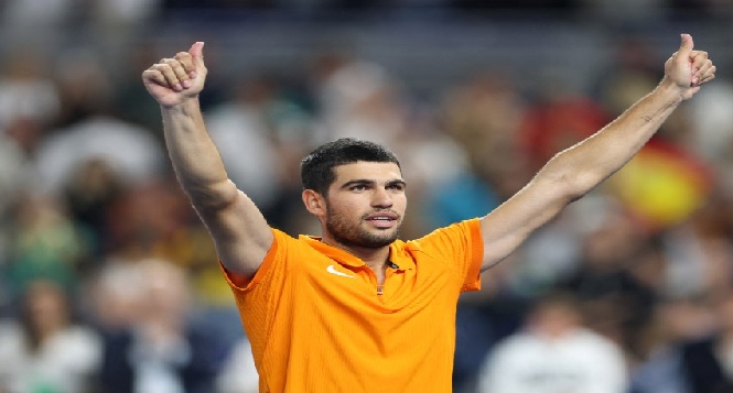 ألكاراز يودع مدربه برسالة مؤثرة