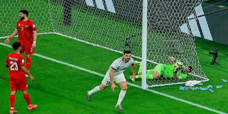 كأس العرب لكرة القدم: العراق يهزم البحرين والجزائر تسقط بفخ التعادل مع السودان