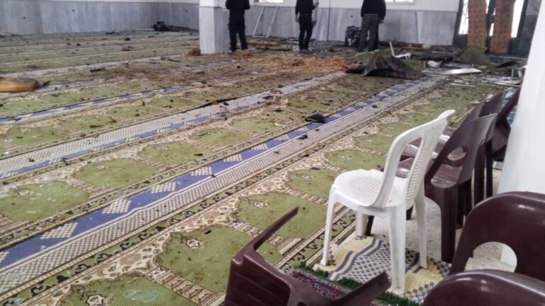 ارتفاع حصيلة ضحايا تفجير المسجد في حمص