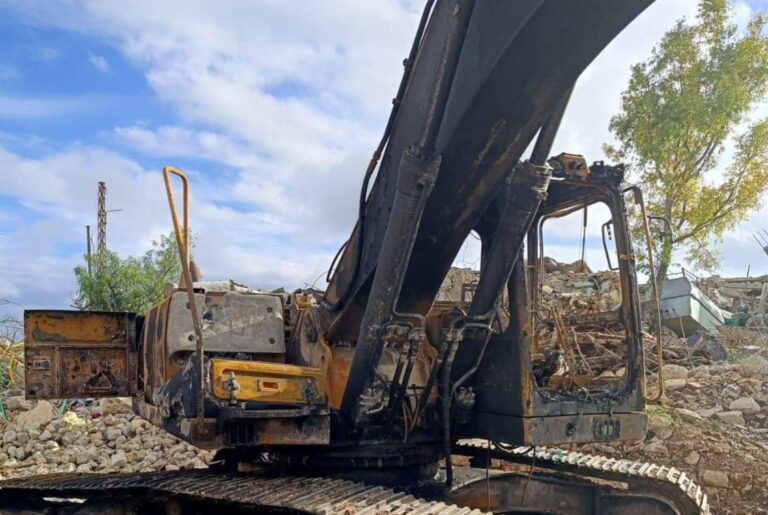 إستهداف حفارة في مارون الرأس