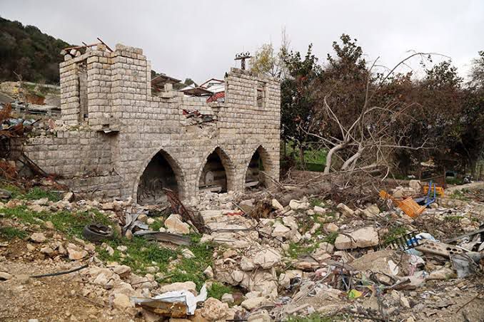 توغل في العديسة