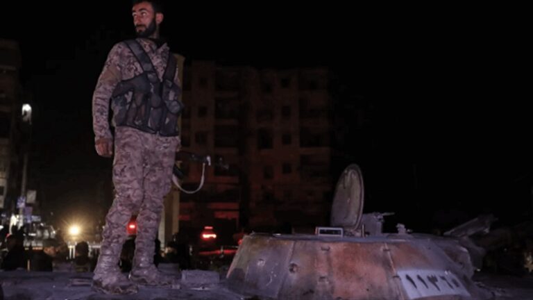 الجيش السوري يستكمل عملية أمنية داخل حيّ كردي في حلب