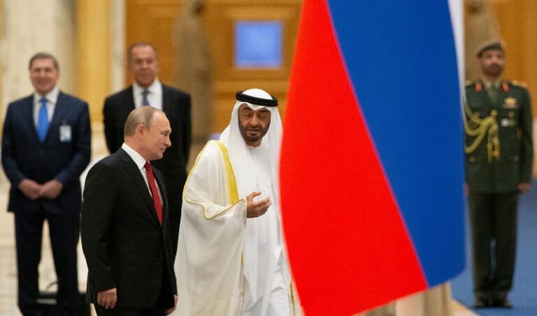 بوتين يستقبل بن زايد