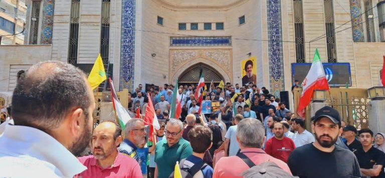 وقفة تضامنية مع إيران في عدد من المناطق اللبنانية