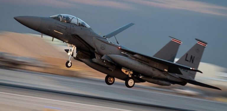 مناورات جوية أميركية في الشرق الأوسط