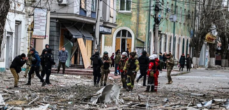 27 قتيلًا في هجوم خيرسون