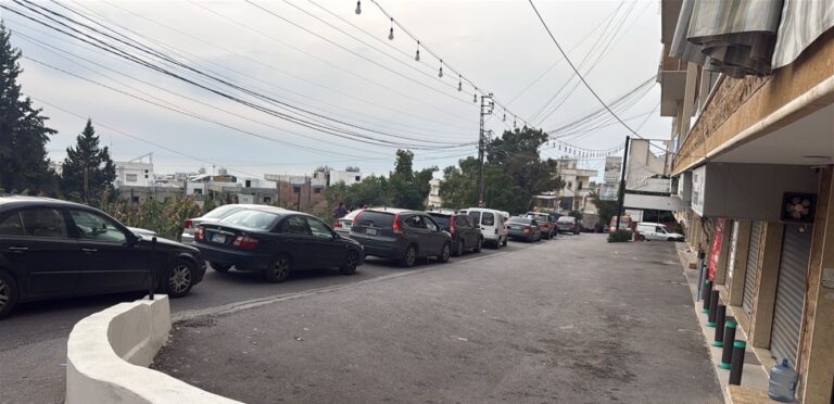 نزوح سكان المباني المهددة في قناريت