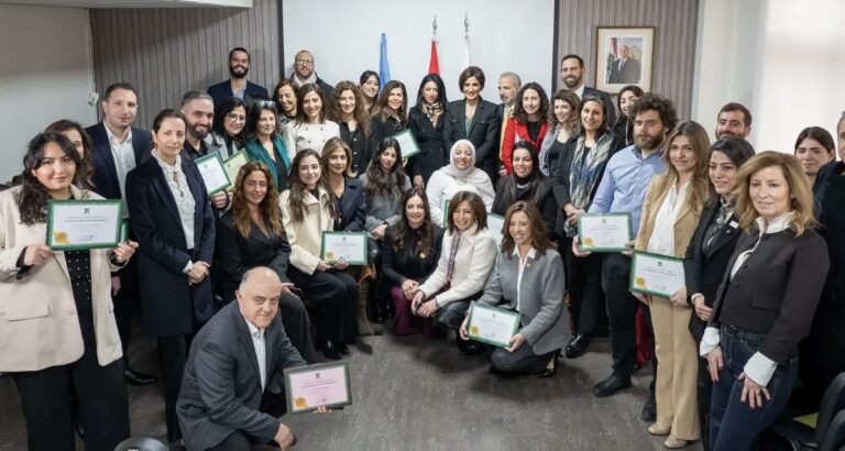 “البيئة” تسلّم إفادات “البصمة الكربونية” لأكثر من 50 مؤسسة