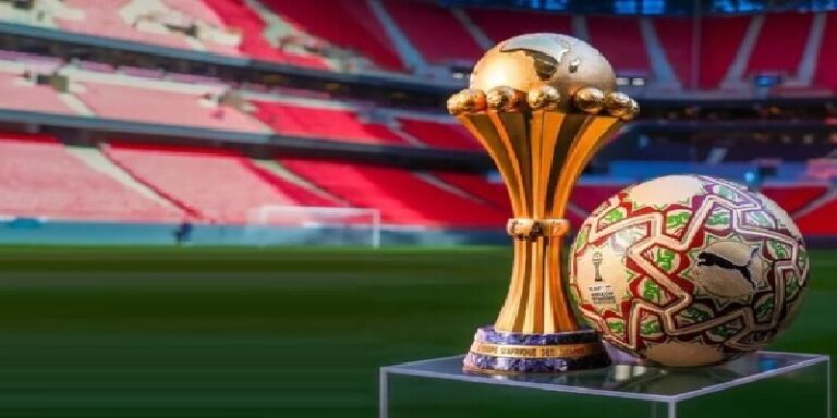 بالذهب والزليج المغربي… “كاف” يفاجئ الجماهير قبل النهائي الأفريقي