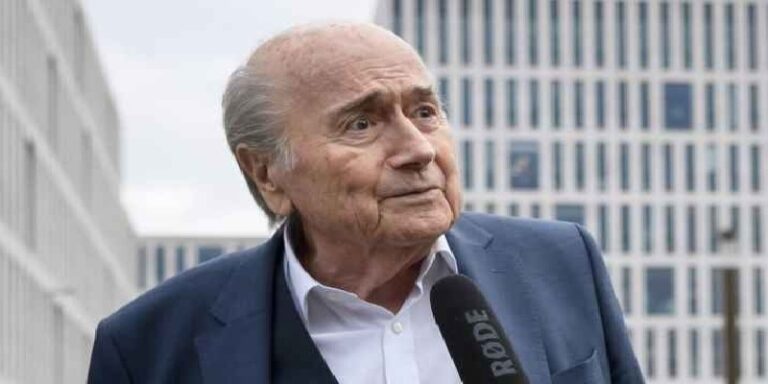 بلاتر يؤيد الدعوات لمقاطعة مونديال 2026