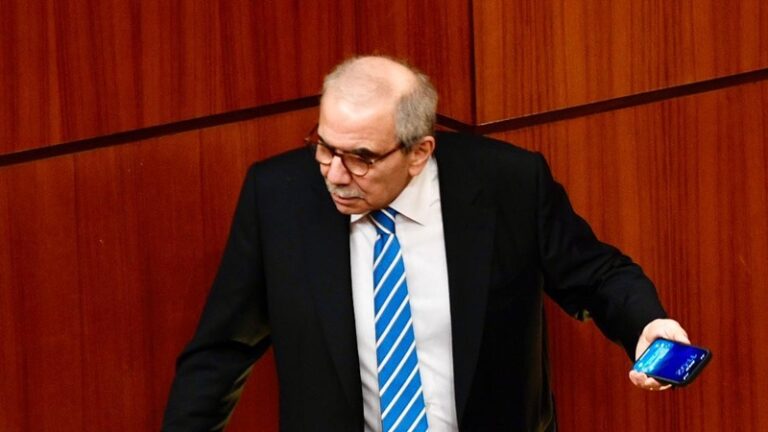 سلام للأساتذة: “روحوا على الإضراب ما عنّا شي نعطيكن”