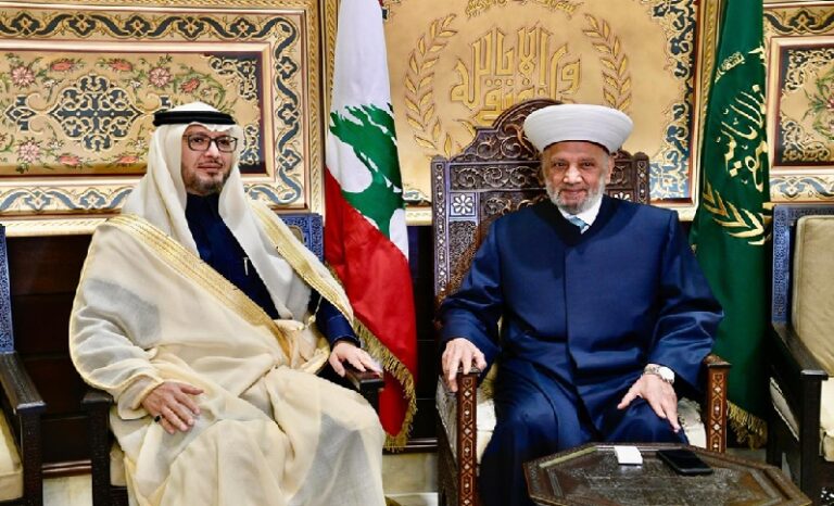 دريان يستقبل بخاري: حصر السلاح خلاص لبنان