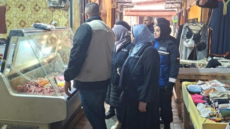 محاضر ضبط بحق ملاحم مخالفة في طرابلس