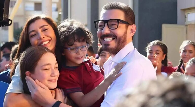 “لعبة وقلبت بجد” يوقف “روبلوكس” في مصر!