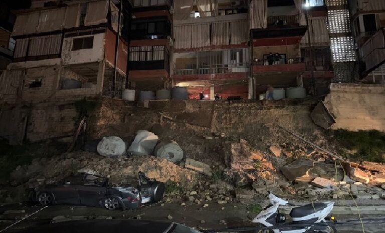 انهيار جزئي لمبنى في الشويفات.. وإخلاء مبنى في البداوي (فيديو)