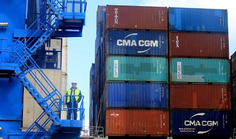 الضرائب توسّع هوامش الأرباح التجارية