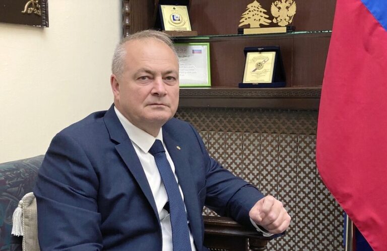 السفير الروسي: نفعّل كافة المنصات الدولية لمنع التصعيد في لبنان