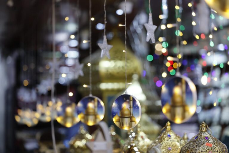 دول عربية تعلن الأربعاء أول أيام شهر رمضان