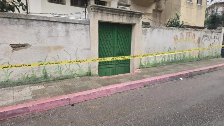 إخلاء مبنى في القبة