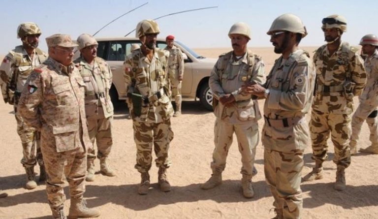 الكويت: إصابة 3 عسكريين باستهداف قاعدة علي السالم