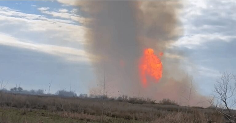 انفجار أنابيب للغاز المسال في ولاية أميركية (فيديو)