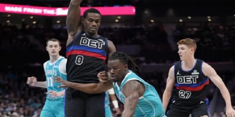 مباراة ديترويت وشارلوت في الـ”NBA” تتحول إلى حلبة ملاكمة (صور)