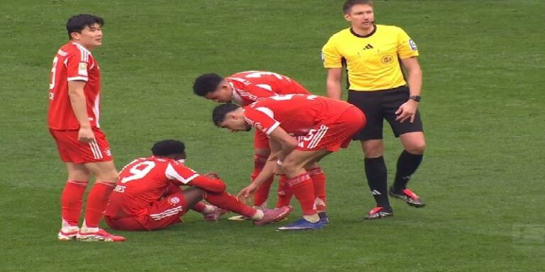 الإصابة تُبعد ألفونسو ديفيز عن الملاعب