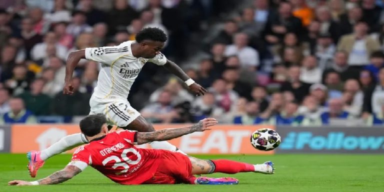 ملحق دوري أبطال أوروبا لكرة القدم: ريال مدريد يعبر محطة بنفيكا وحامل اللقب يتخطي موناكو