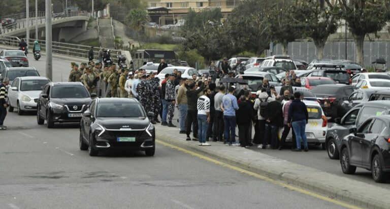 تعويض 12 مليون ليرة شهرياً لسائقي السيارات العمومية