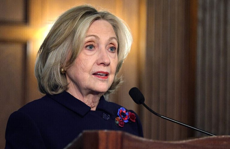 مثول هيلاري كلينتون أمام الكونغرس في قضية إبستين