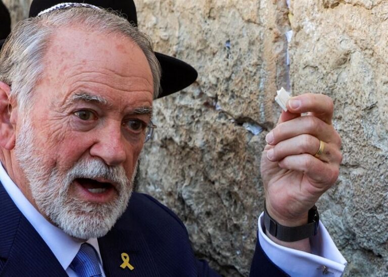 سفير أميركا لدى “إسرائيل”: “لها حق توراتي يمتد من نهر النيل إلى الفرات”