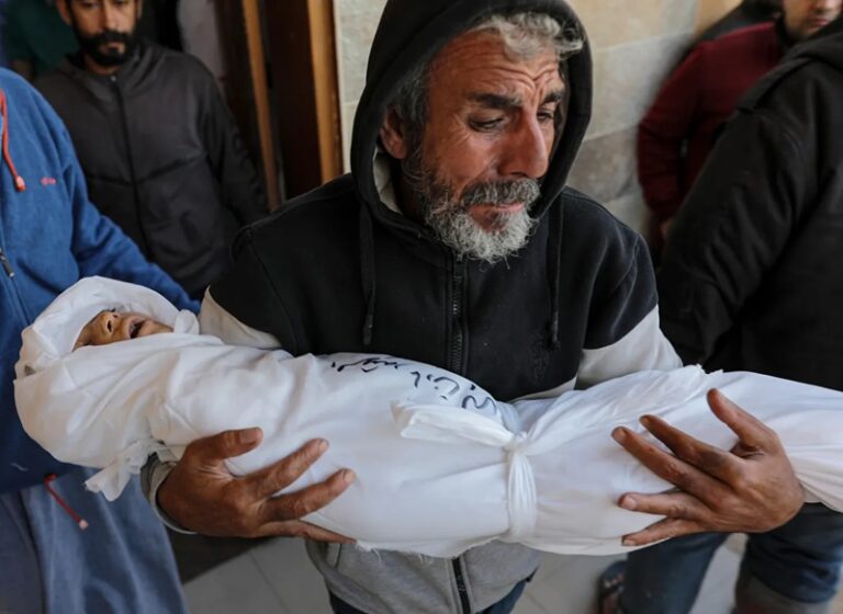 حصيلة شهداء غزة تتجاوز 72 ألفاً!