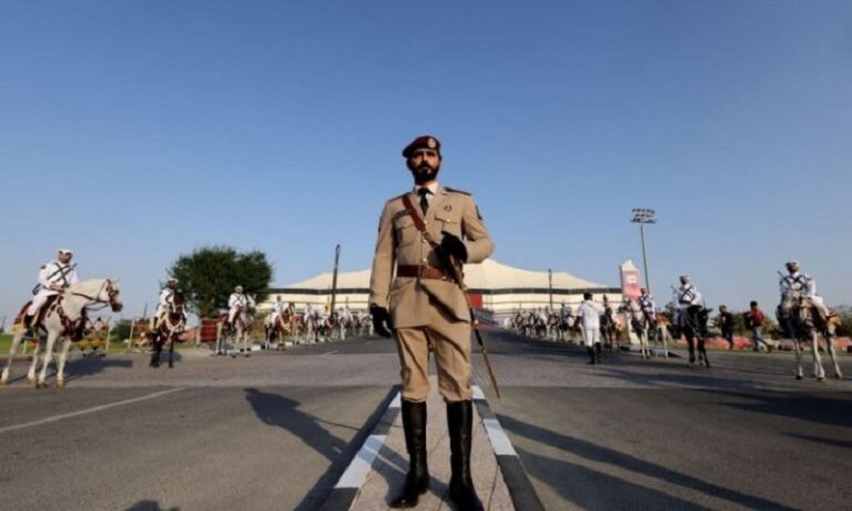 قطر: مقتل 3 أتراك و3 عسكريين قطريين بتحطم مروحية