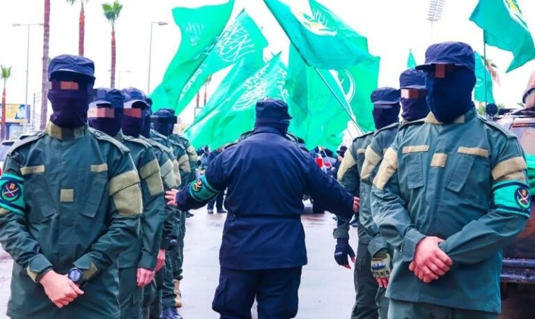 ” الجماعة الإسلامية” تنفي استهداف مكتب لها في غارة عائشة بكار