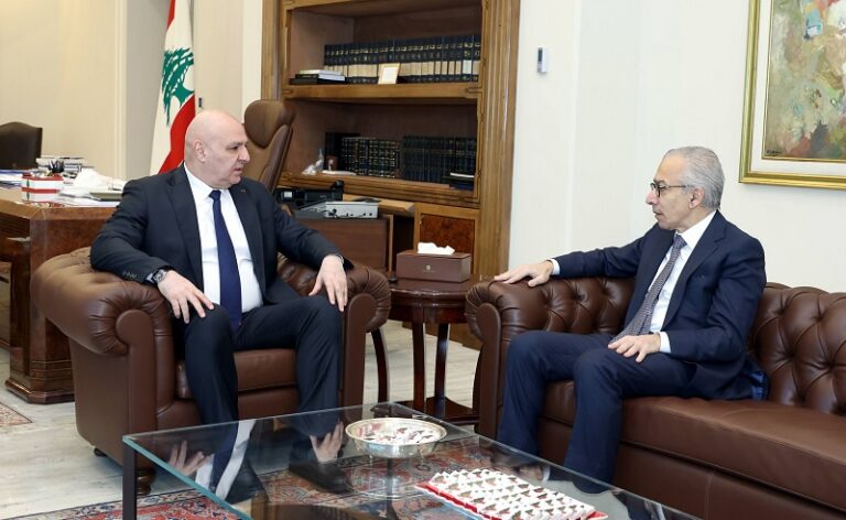 البساط: الأمن الغذائي مؤمَّن لعدة أشهر.. ولن نسمح باستغلال الظروف لرفع الأسعار