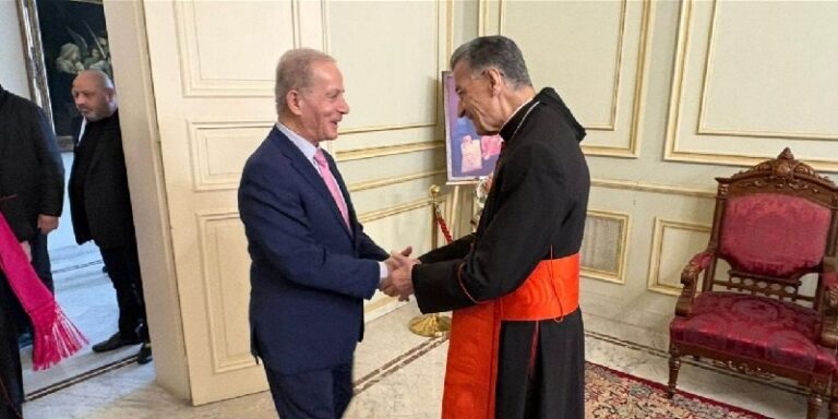 جمع السلاح وطريقة “الكاوبوي” الأميركي