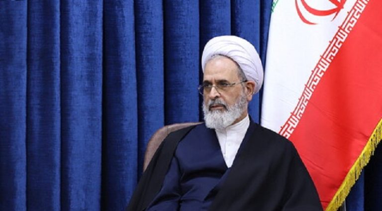 علي رضا أعرافي عضوًا في مجلس القيادة الإيراني المؤقت