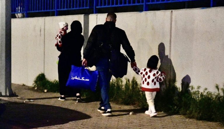 نزوح كبير من صور نحو بيروت