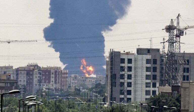 عدوان على طهران