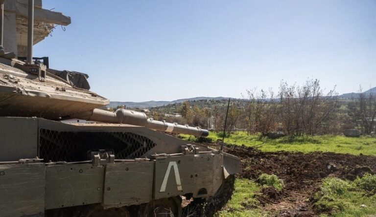 إصابة 3 جنود صهاينة بجروح خطيرة في الجنوب